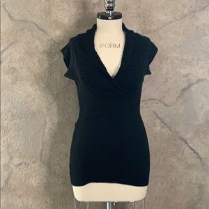 Short sleeve Plunge knit tunic sweater